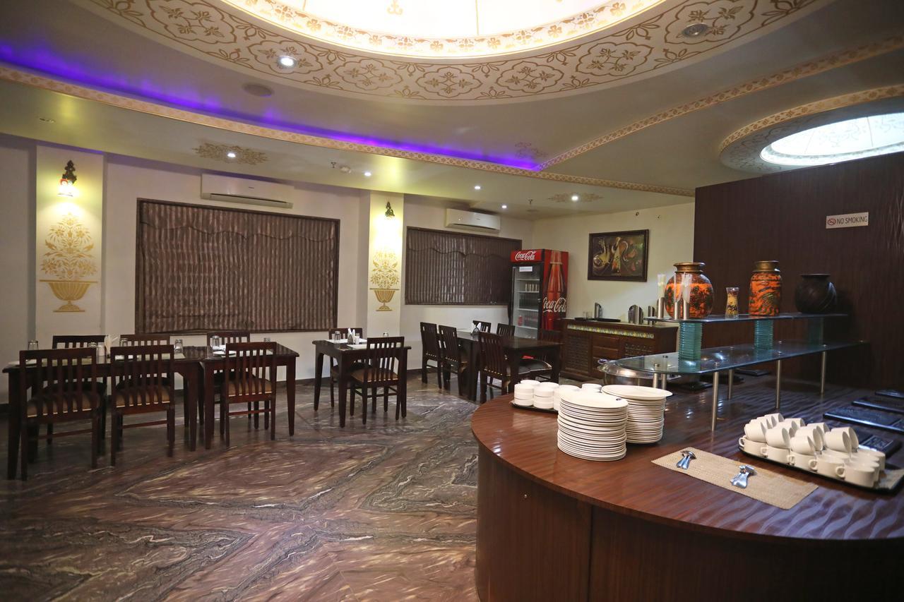 Hotel King Palace Dzsaipur Kültér fotó