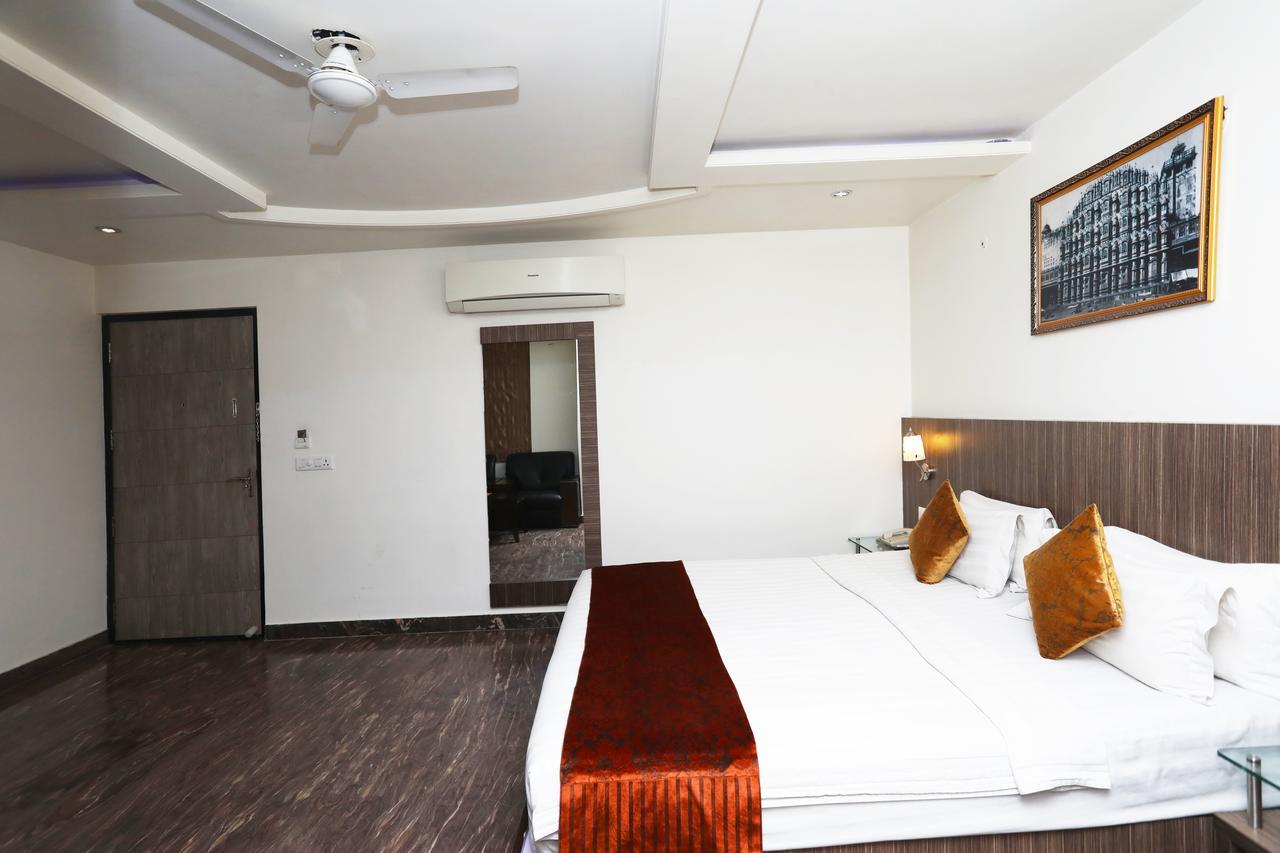 Hotel King Palace Dzsaipur Kültér fotó
