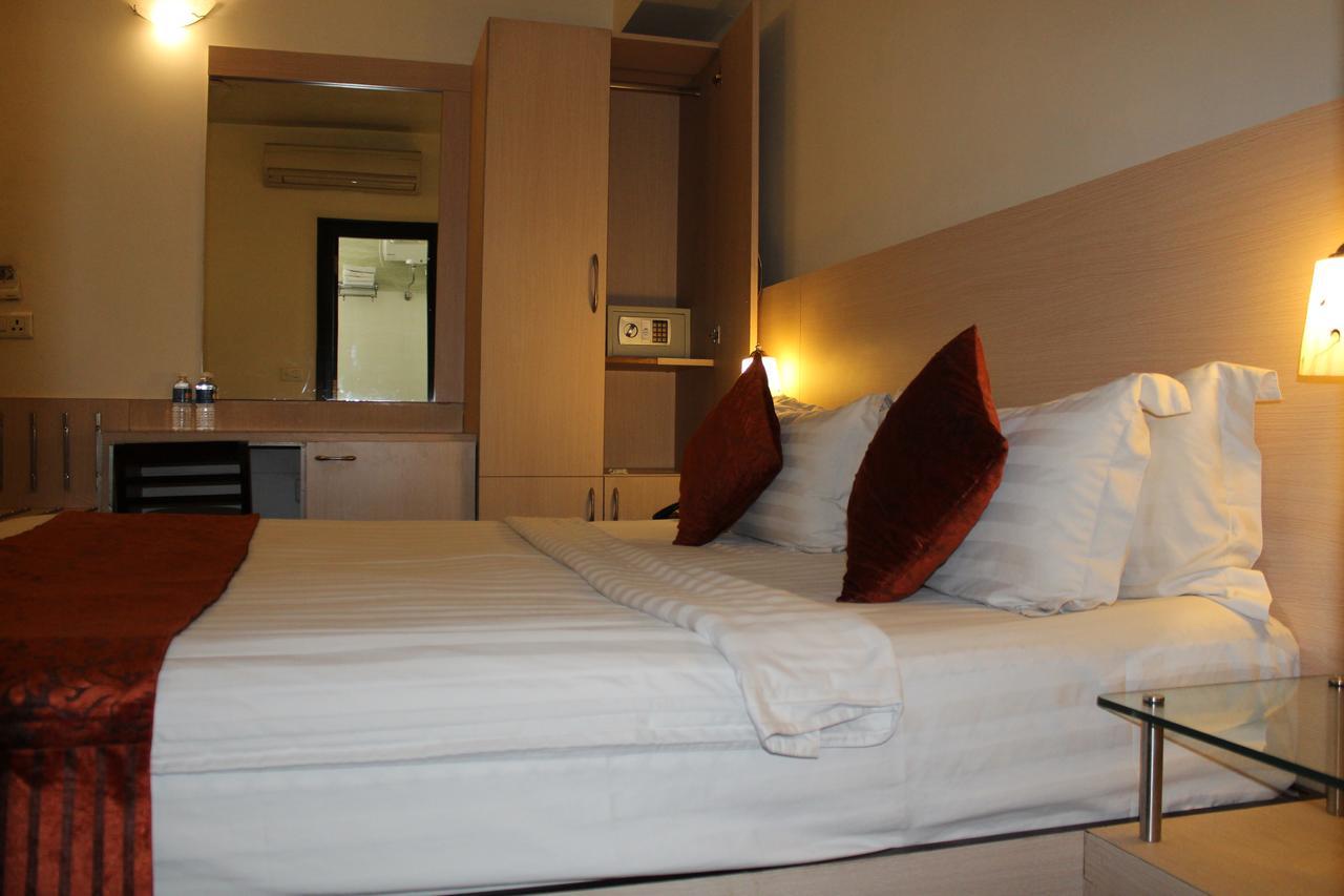 Hotel King Palace Dzsaipur Kültér fotó